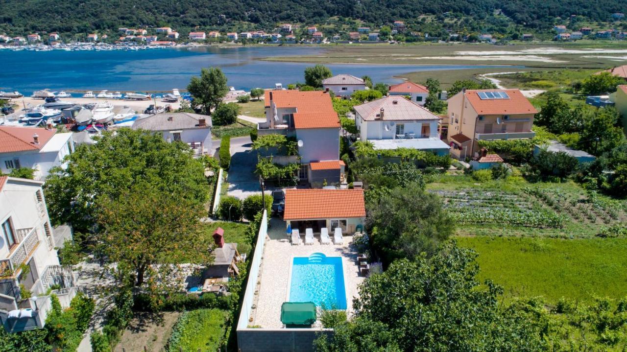Family Friendly Apartments With A Swimming Pool Supetarska Draga - Donja, Rab - 2019 Exterior foto