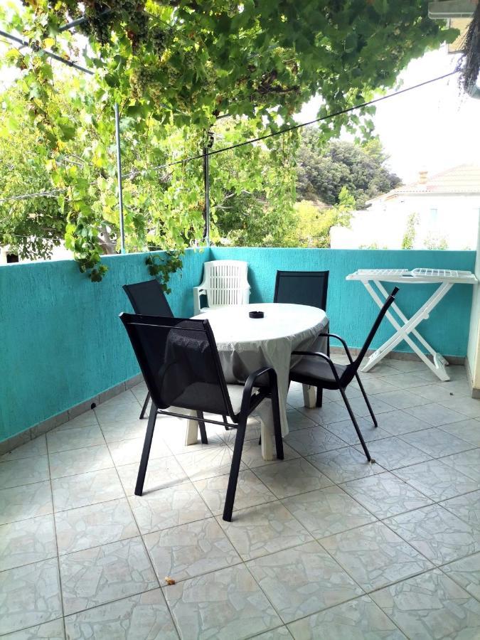 Family Friendly Apartments With A Swimming Pool Supetarska Draga - Donja, Rab - 2019 Exterior foto